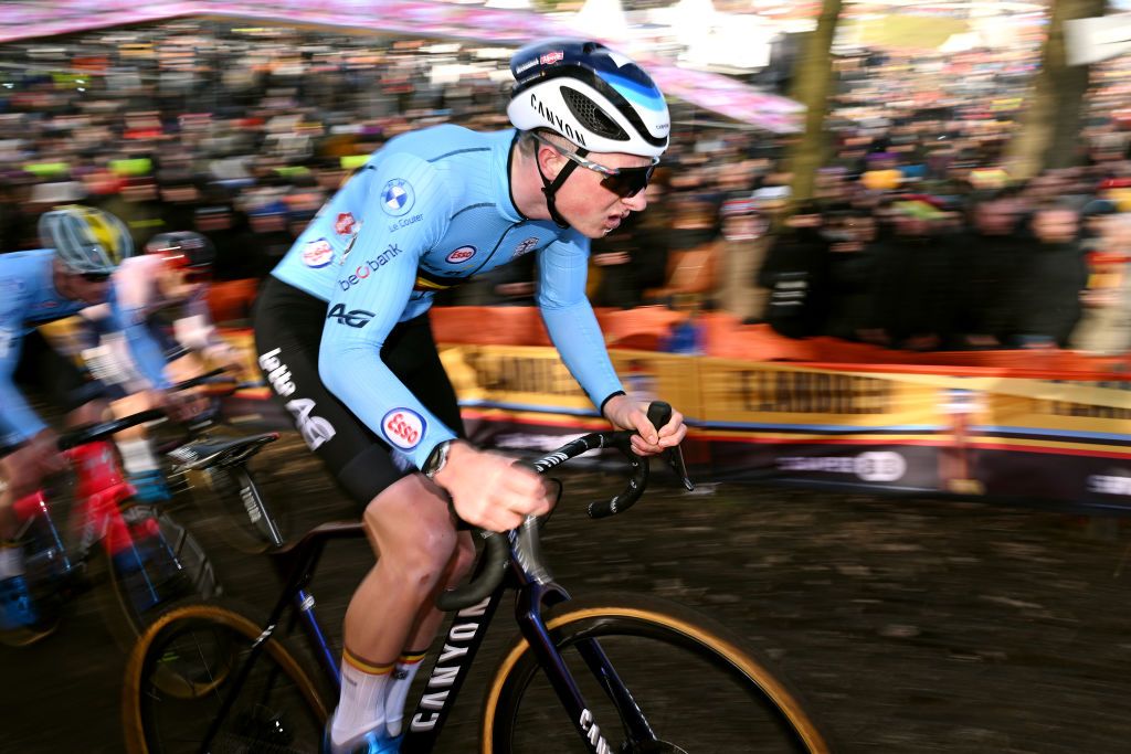 HOOGERHEIDE NETHERLANDS FEBRUARY 05 Toon Vandebosch of Belgium competes during the 74th World Championships CycloCross 2023 Mens Elite CXWorldCup Hoogerheide2023 on February 05 2023 in Hoogerheide Netherlands Photo by David StockmanGetty Images