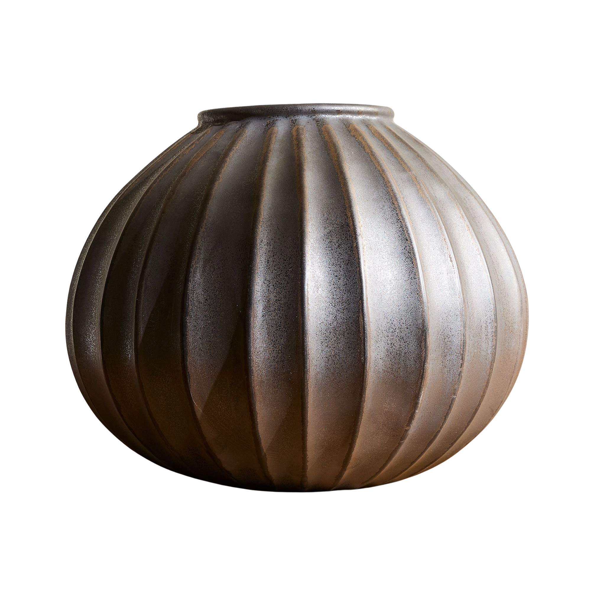 a gray brown vase with grooves in its design