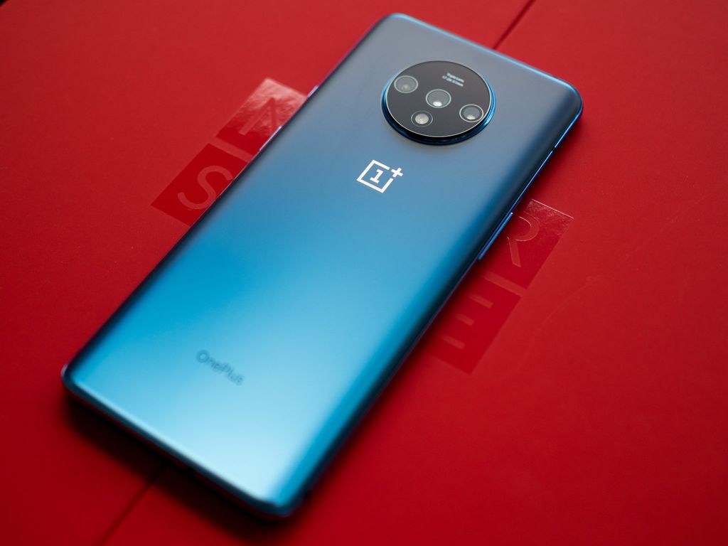 does-the-oneplus-7t-support-wireless-charging-android-central