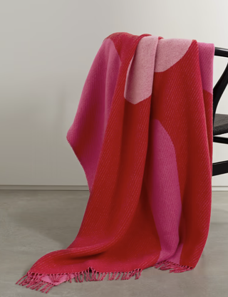 pink blanket