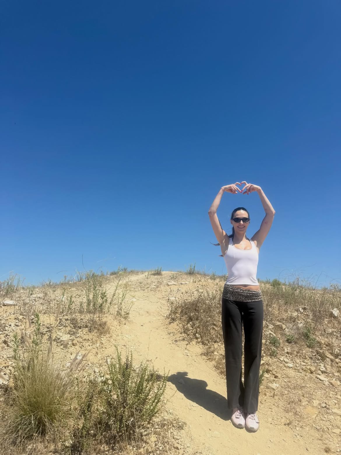 Devon Lee Carlson in L.A. wearing the fold over leggings trend.