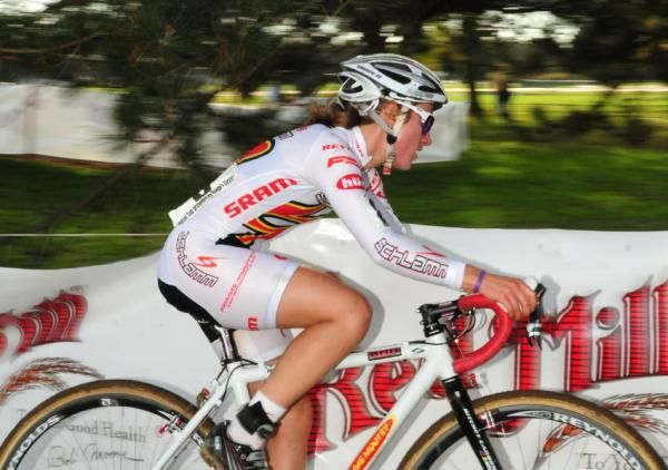 Amy Dombroski (Clement-Primus Mootry) with a half lap to go.