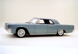 Lincoln Continental fourth-generation model