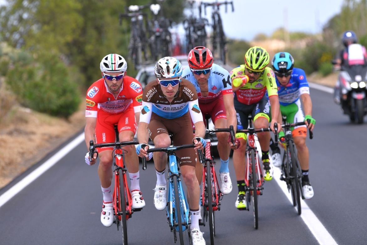 Marco Frapporti (Androni) and Quentin Jauregui (AG2R La Mondiale) in the breakaway