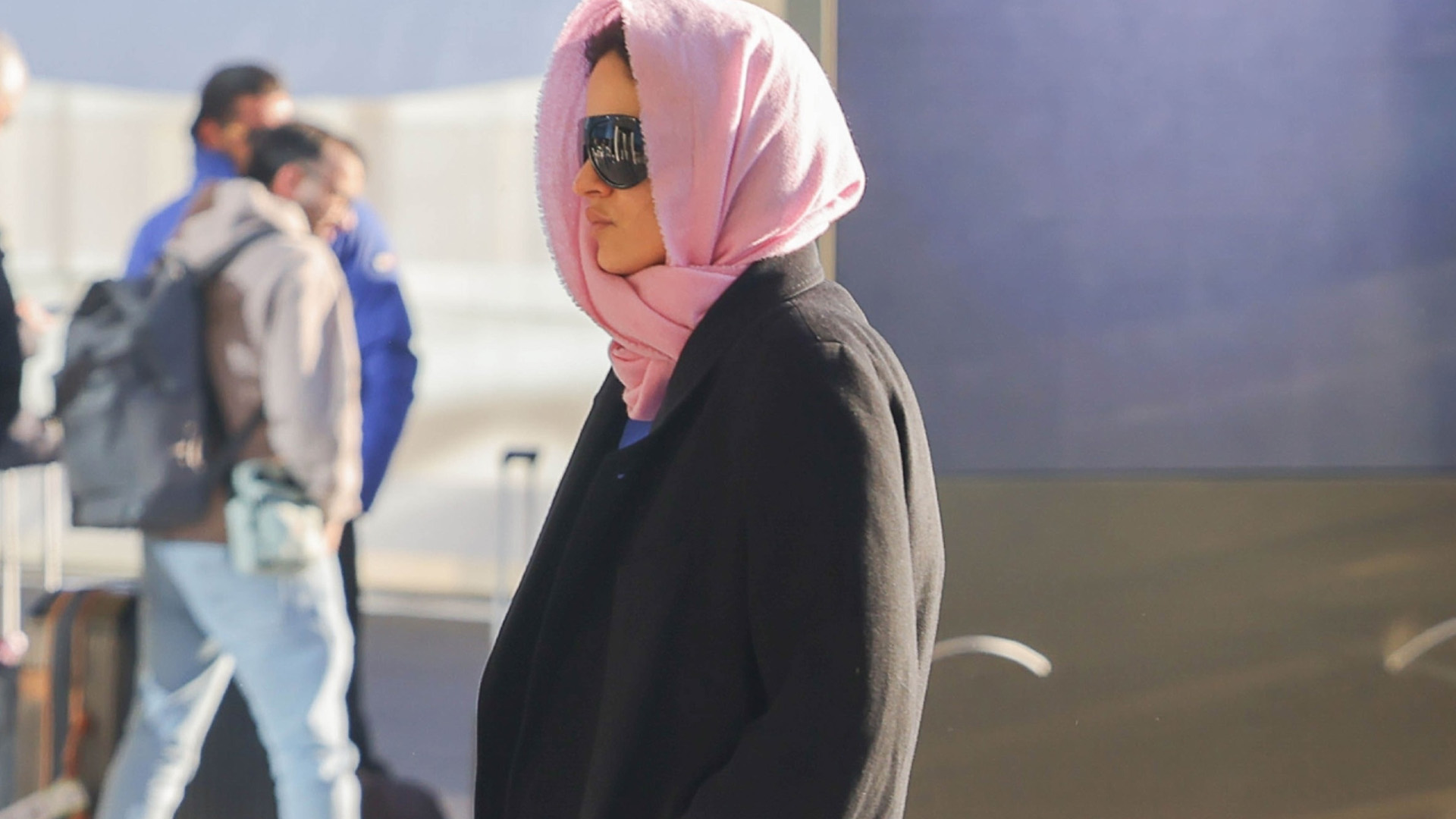 Rosalia ugg paris outfit