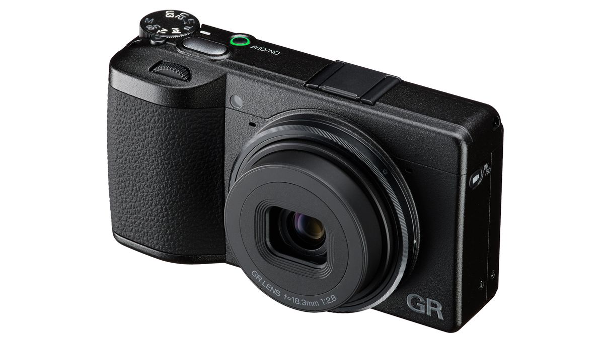 Ricoh GR IV HDF