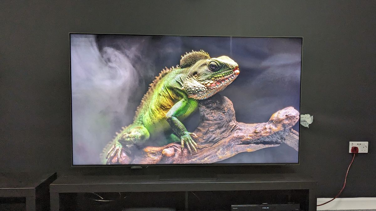Samsung QN800D review: an impressive 8K TV that proves they still have ...