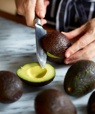 Best-chefs-knife-avocado