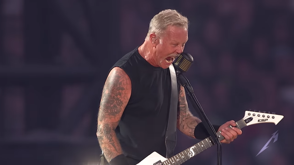 Watch pro-shot footage of Metallica performing Seek & Destroy in New ...