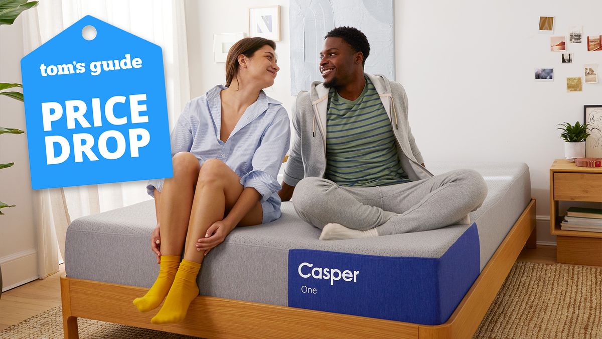 Hurry! This Casper mattress package is my choice for college dorms – and it’s currently 40% off