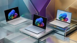 A selection of HP Omnibook laptops.