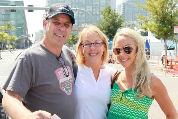 Garmin-Barracuda rider Andrew Talansky's girlfriend Kate Fox (r) came out for a day at the races with her parents Barbara and Dan.