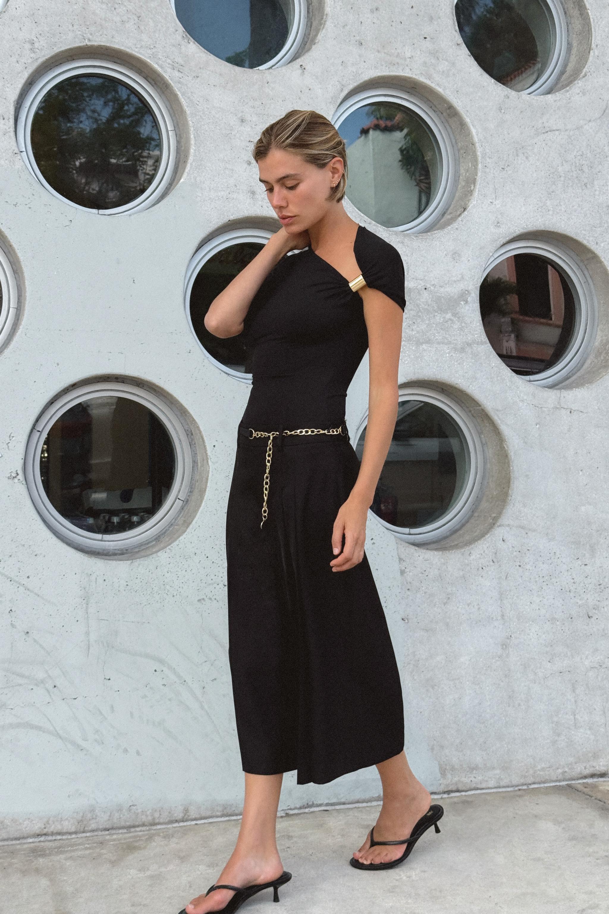 Asymmetric Polyamide Top