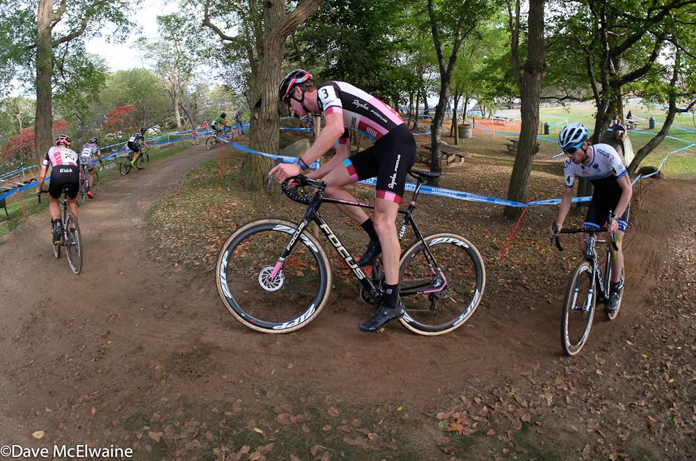 Spencer Petrov (Aspire Racing) gave team-mate Jeremy Powers numbers in the leading group