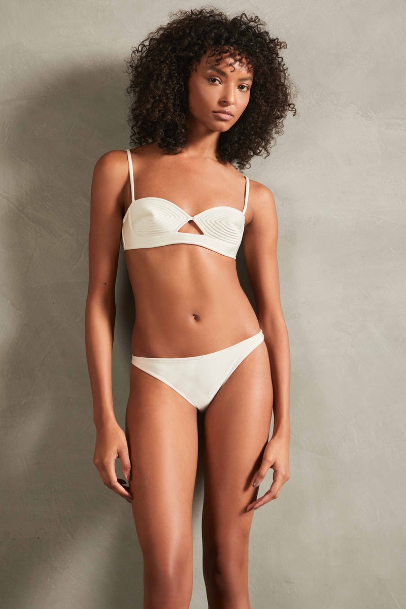 Adriana Degreas white bikini