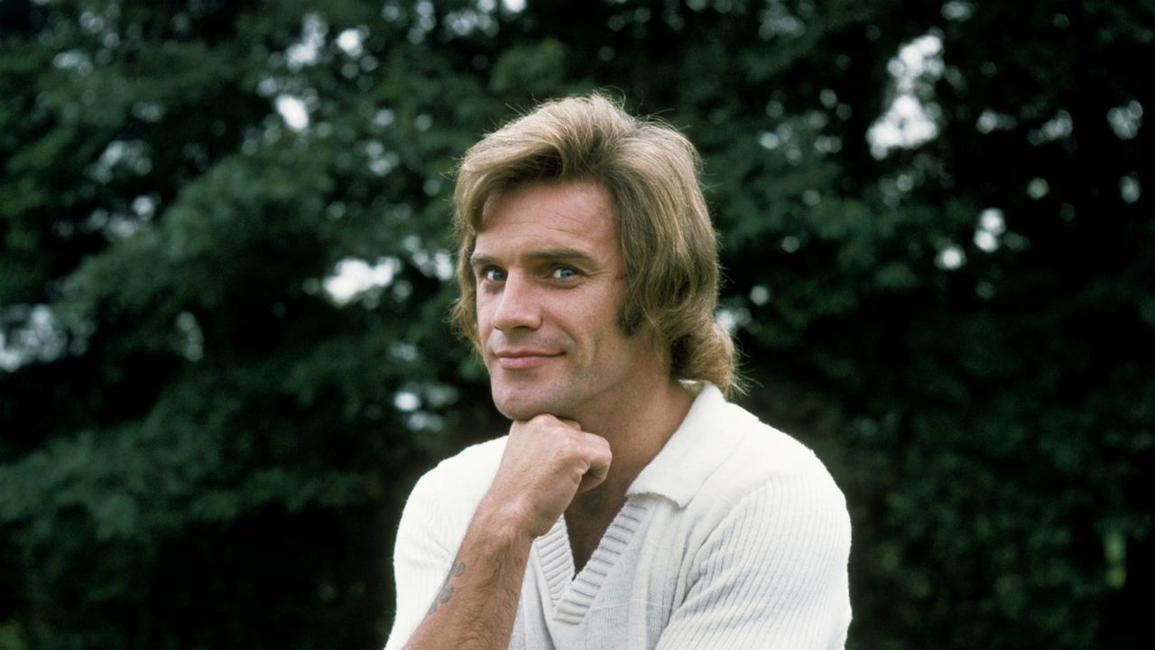 Freddie Starr