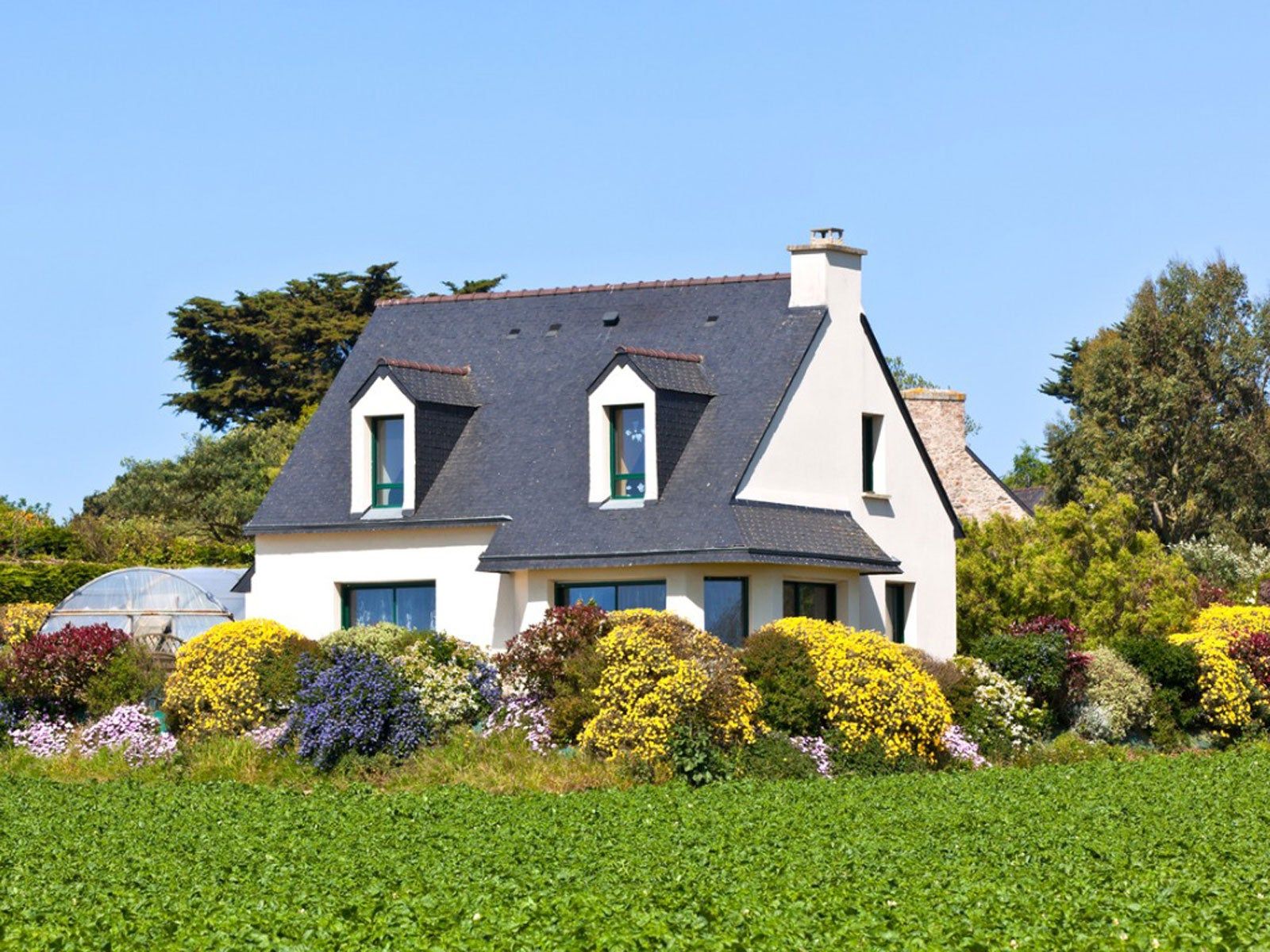 French Garden Design  Planting A French Country Garden | Gardening Know How