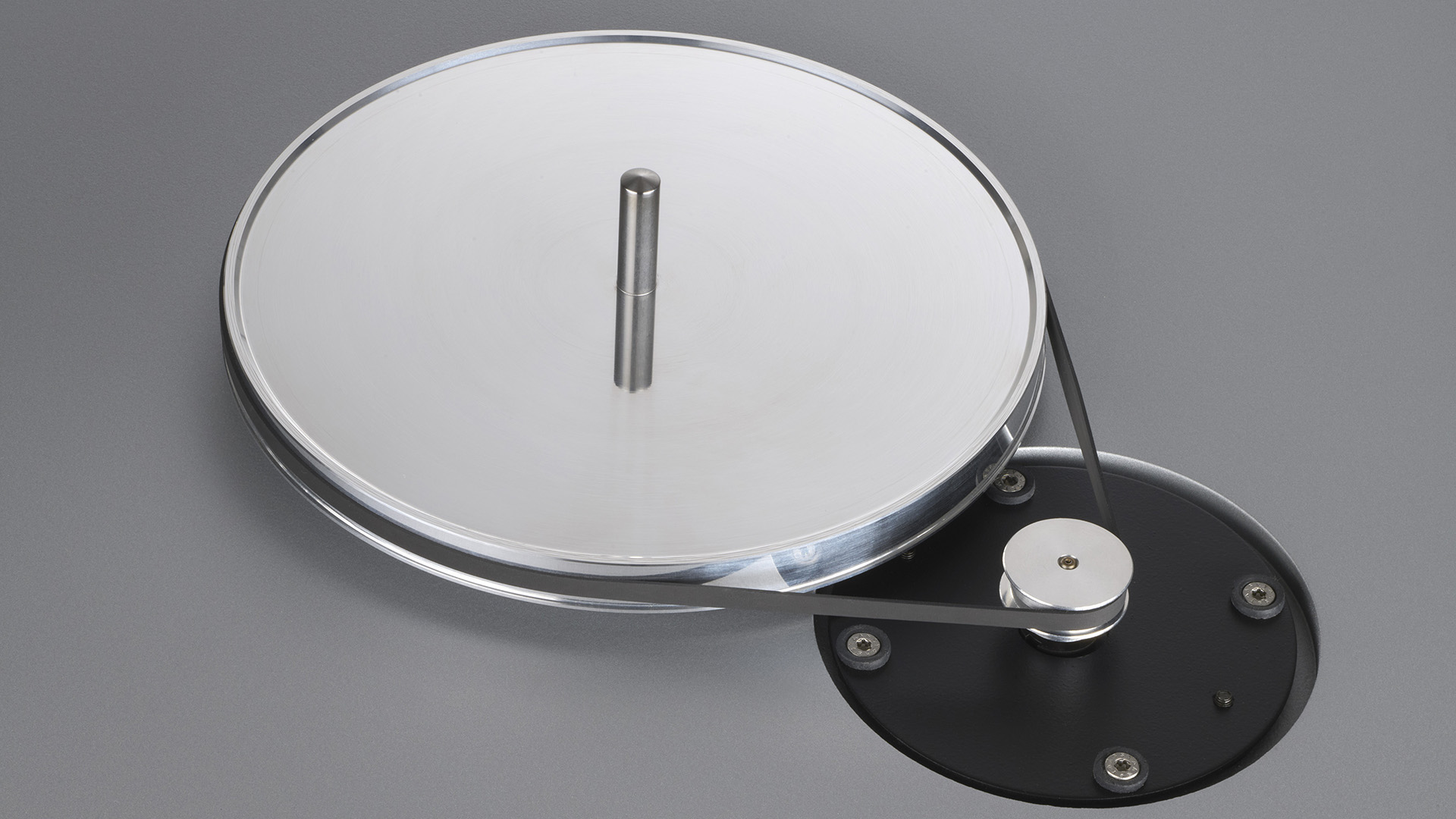 Clearaudio Compass turntable
