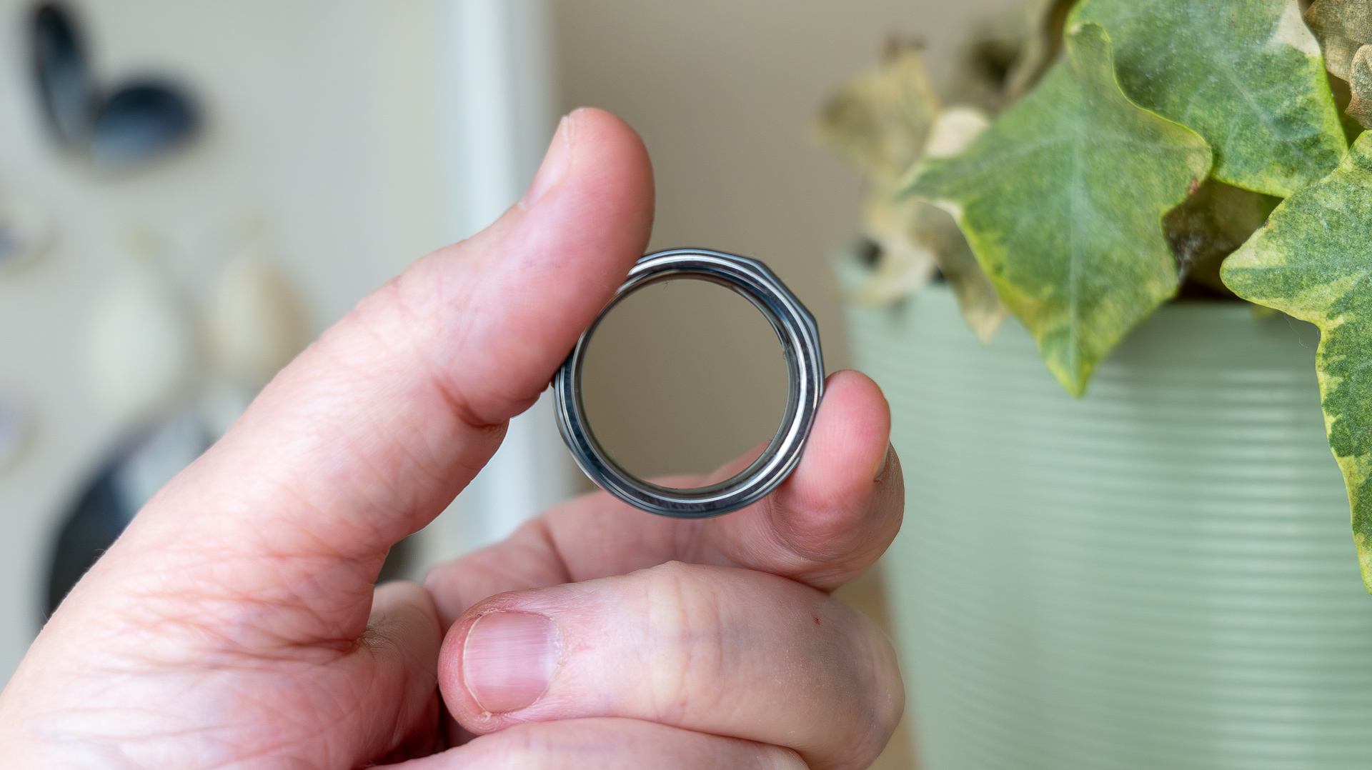 Even R1 Smart Ring lifestyle image