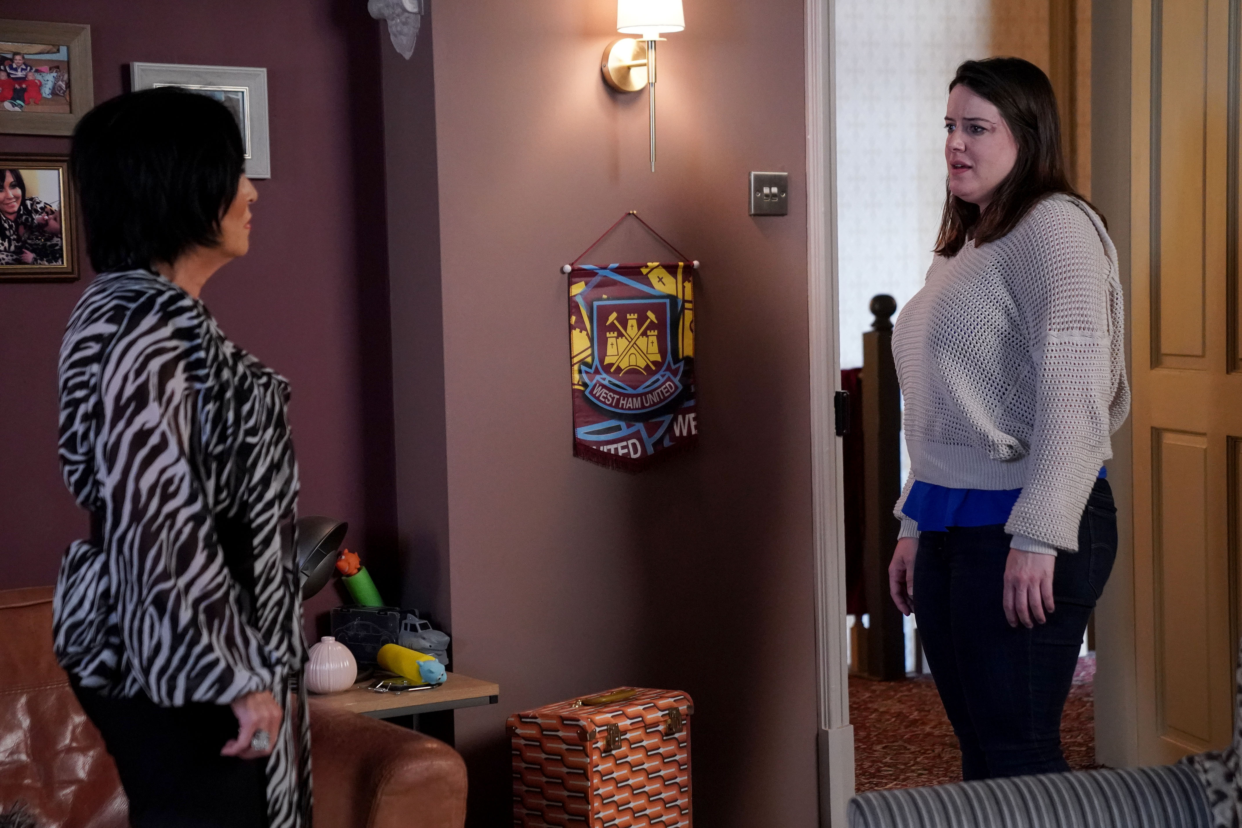 EastEnders spoilers, Kat Slater, Zoe Slater