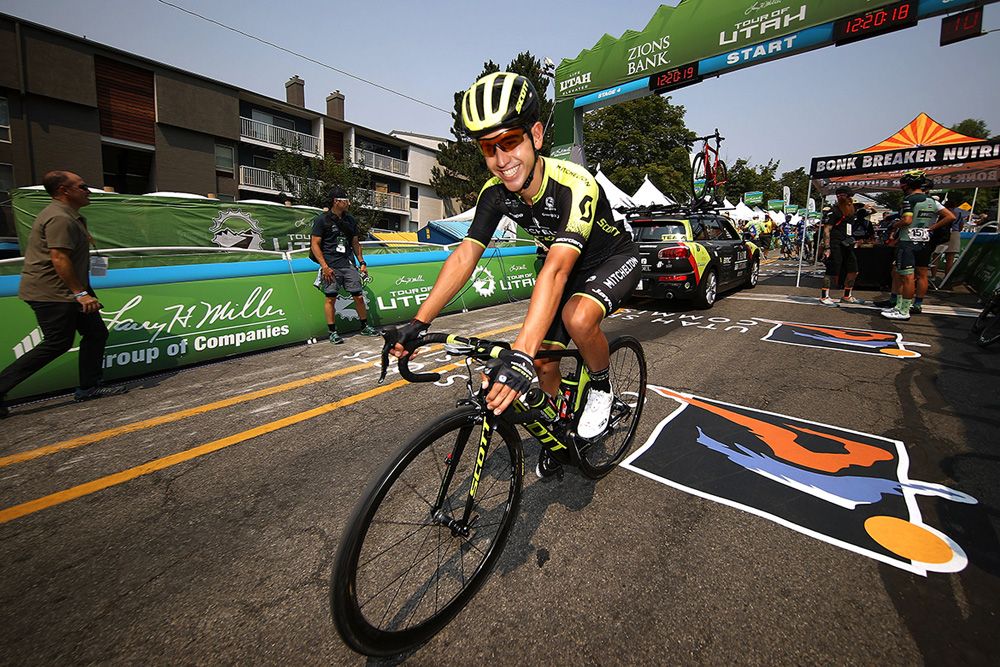 Brayan Chaves is enjoying his time as a stagiaire with Mitchelton-Scott