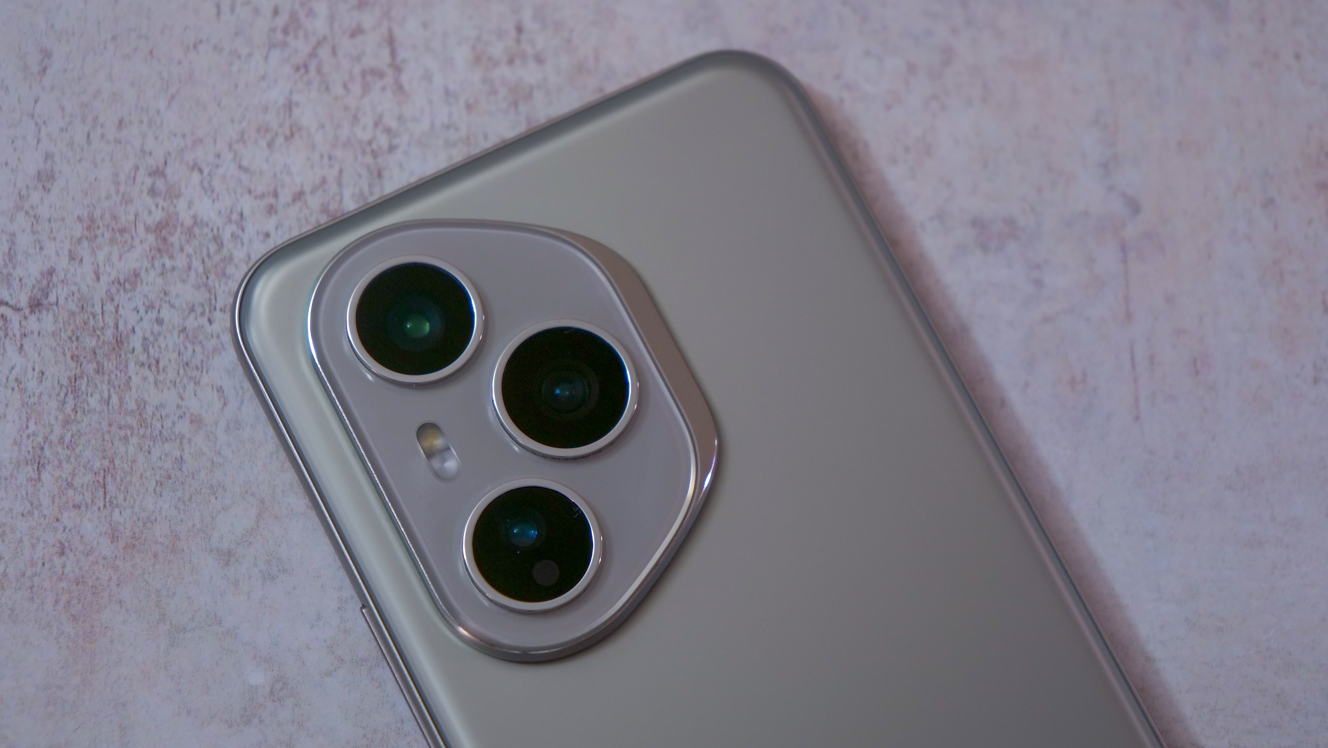 A photo of the Honor 400 Pro