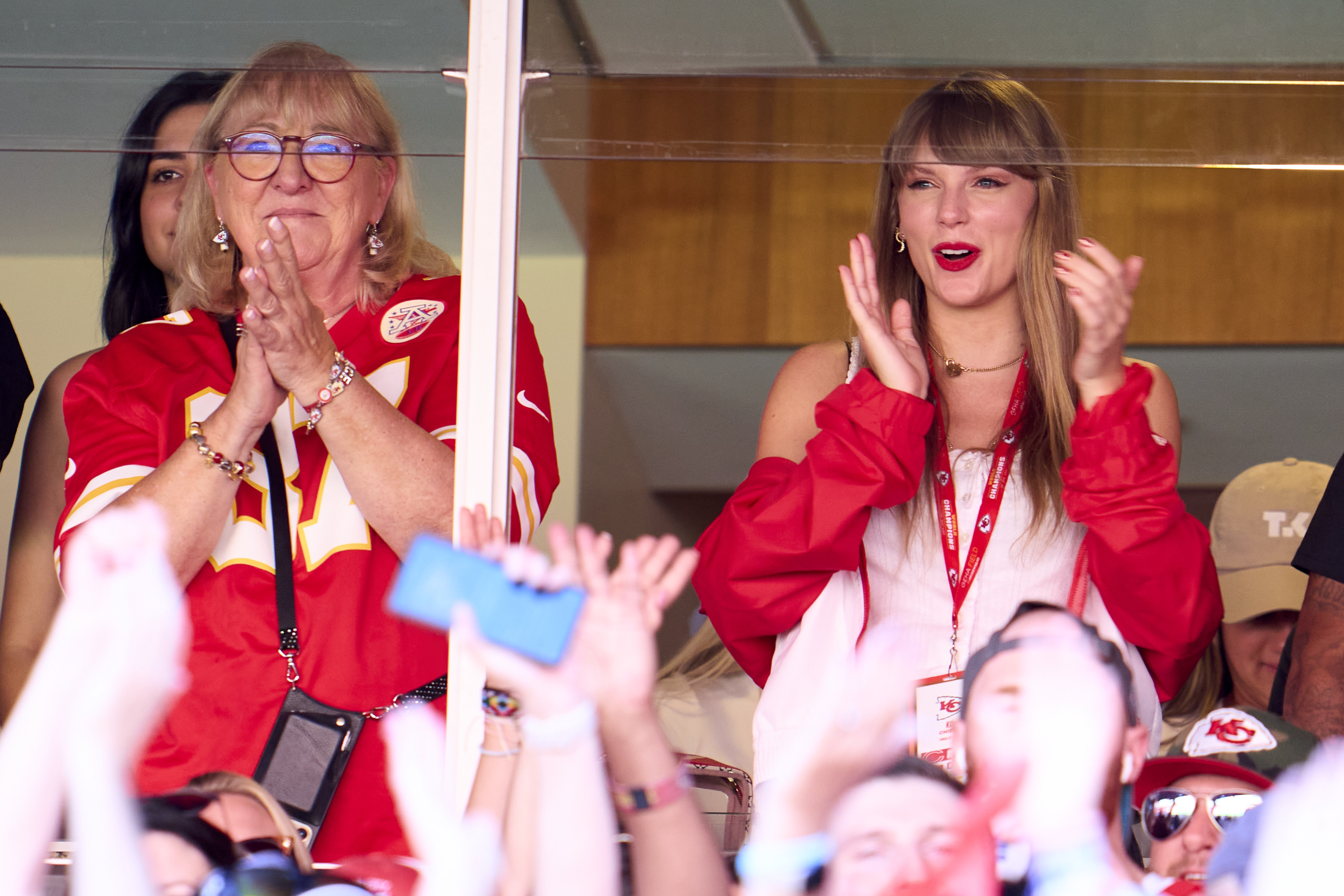 Taylor Swift and Donna Kelce in box seats at Swift&#039;s first Chiefs Game