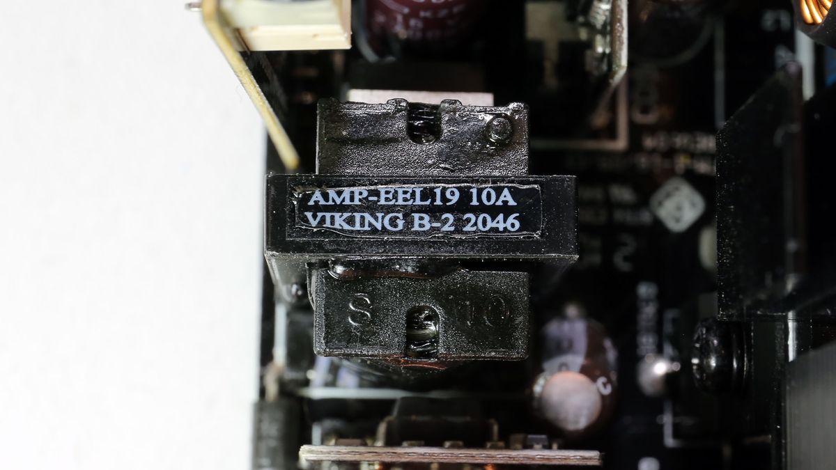 Super Flower Leadex V Platinum PRO White 1000W