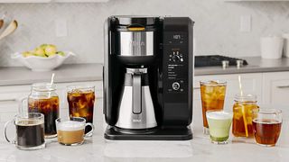 Ninja Coffee Maker , Multiple size Settings,Hot/Cold Coffee