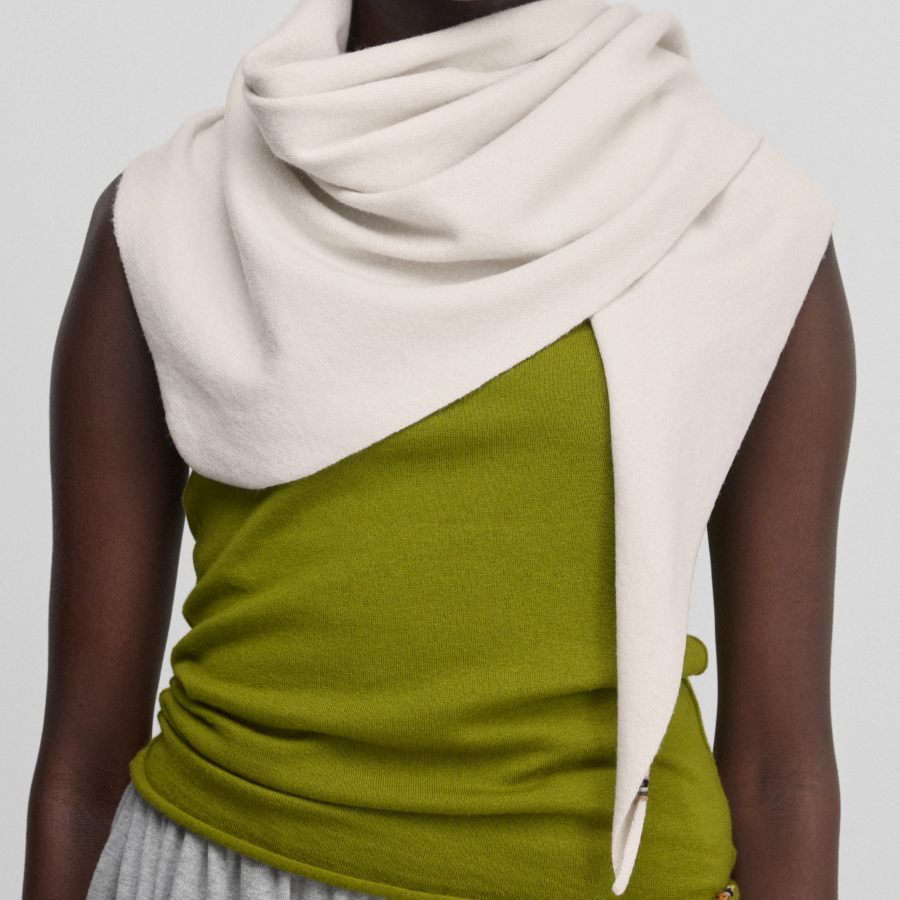 spring travel essentials