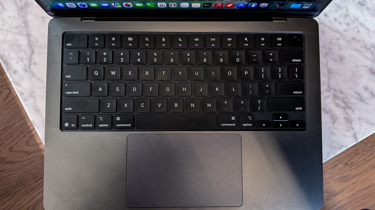 MacBook Pro M5