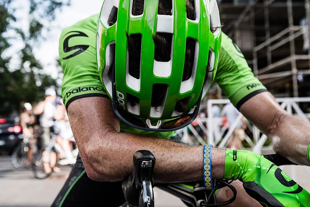 Ben King (Cannondale) shows the wear of the day