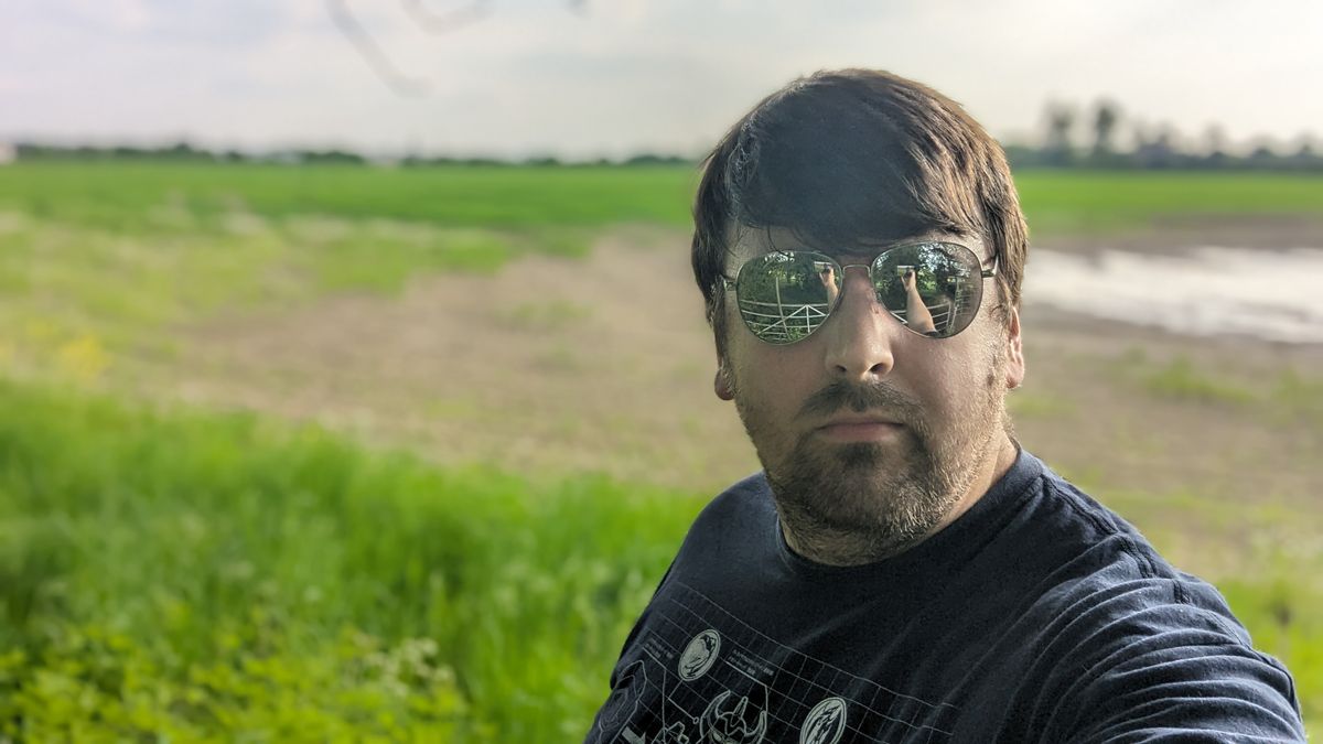 200 photos google pixel 8a vs google pixel 6 pro