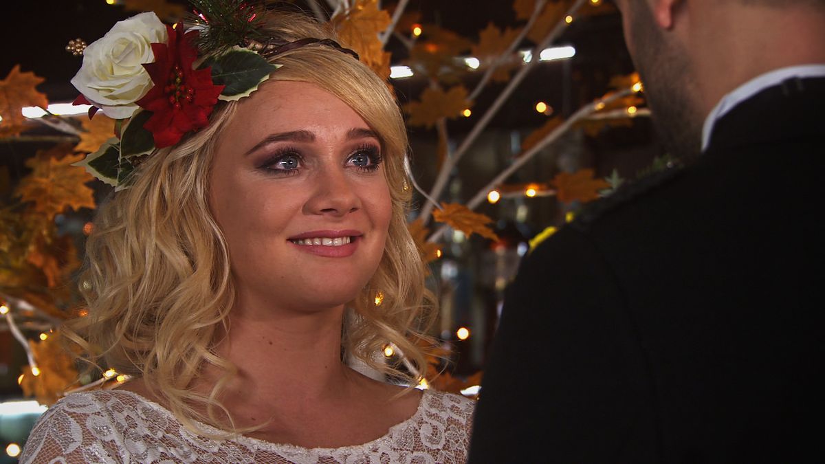 Leela marries Cameron Hollyoaks