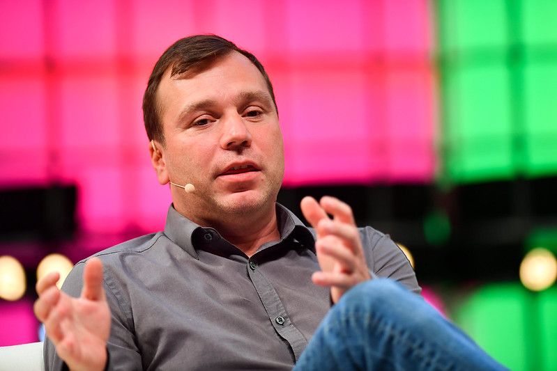 ESL chief tells staff to avoid discussing Hong Kong protests