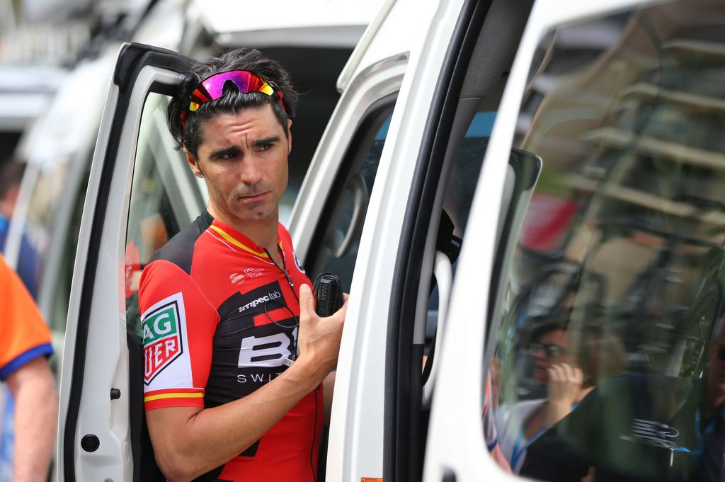 Fran Ventoso (BMC) getting ready for a stage of the Tour Down Under