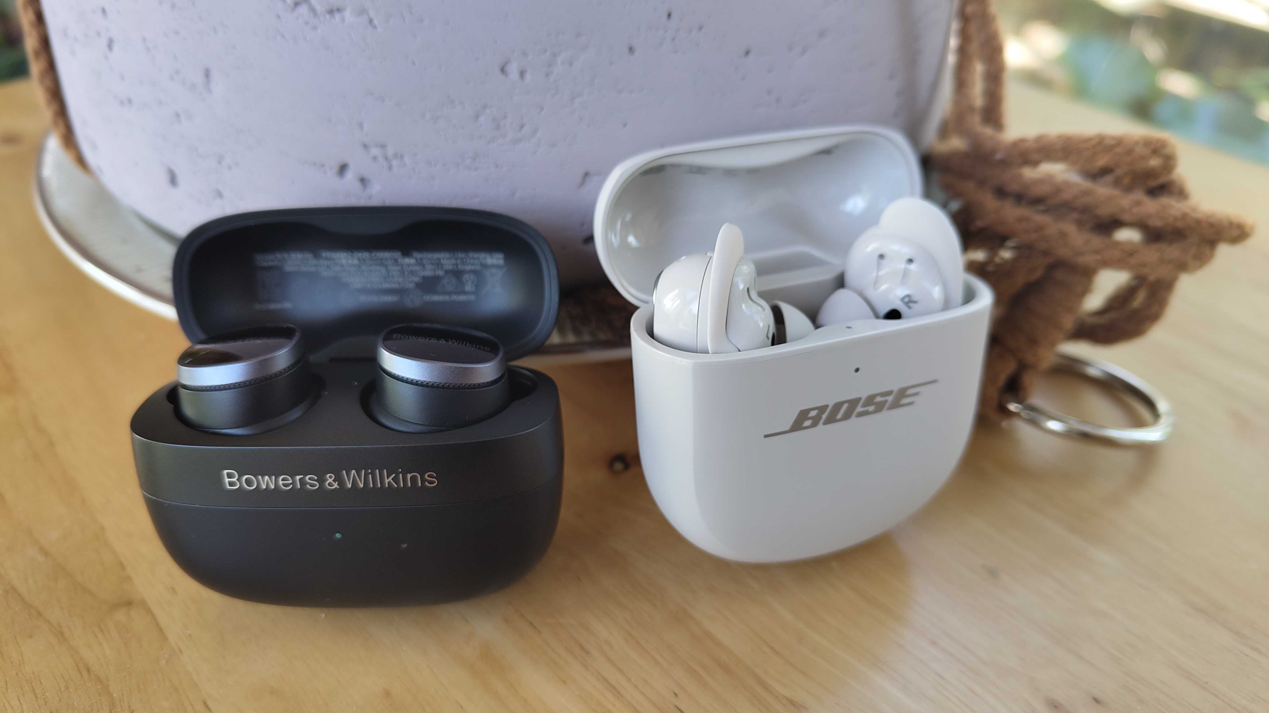 Bowers & Wilkins Pi8 vs Bose QuietComfort Ultra Earbuds (2nd Gen)
