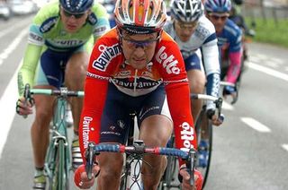 Davitamon-Lotto rider Nico Mattan will most likely be switching to DFL-Cyclingnews.com colours in 2007