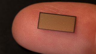 A tiny Intel Loihi processor on a fingertip