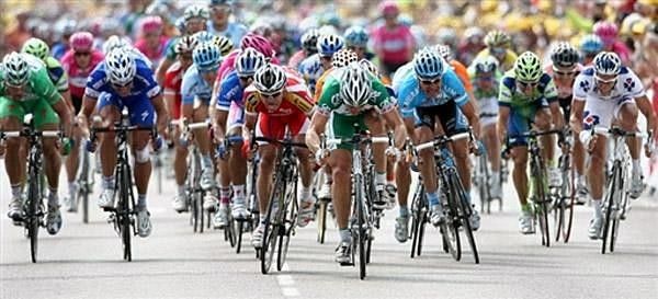 Hushovd leads the finale in Joigny