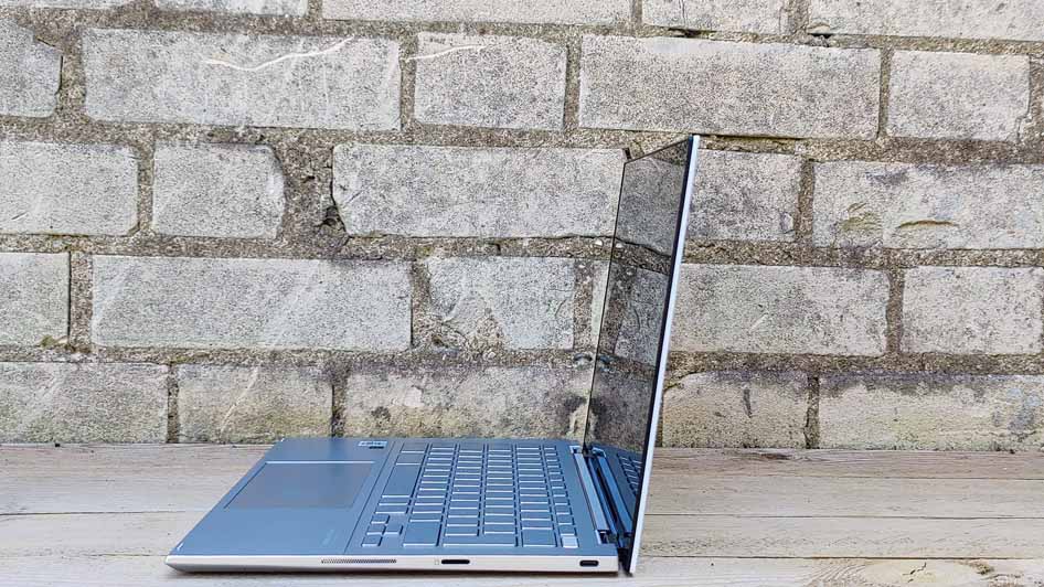 ASUS Flip C436 review: 5 things to know before you buy
