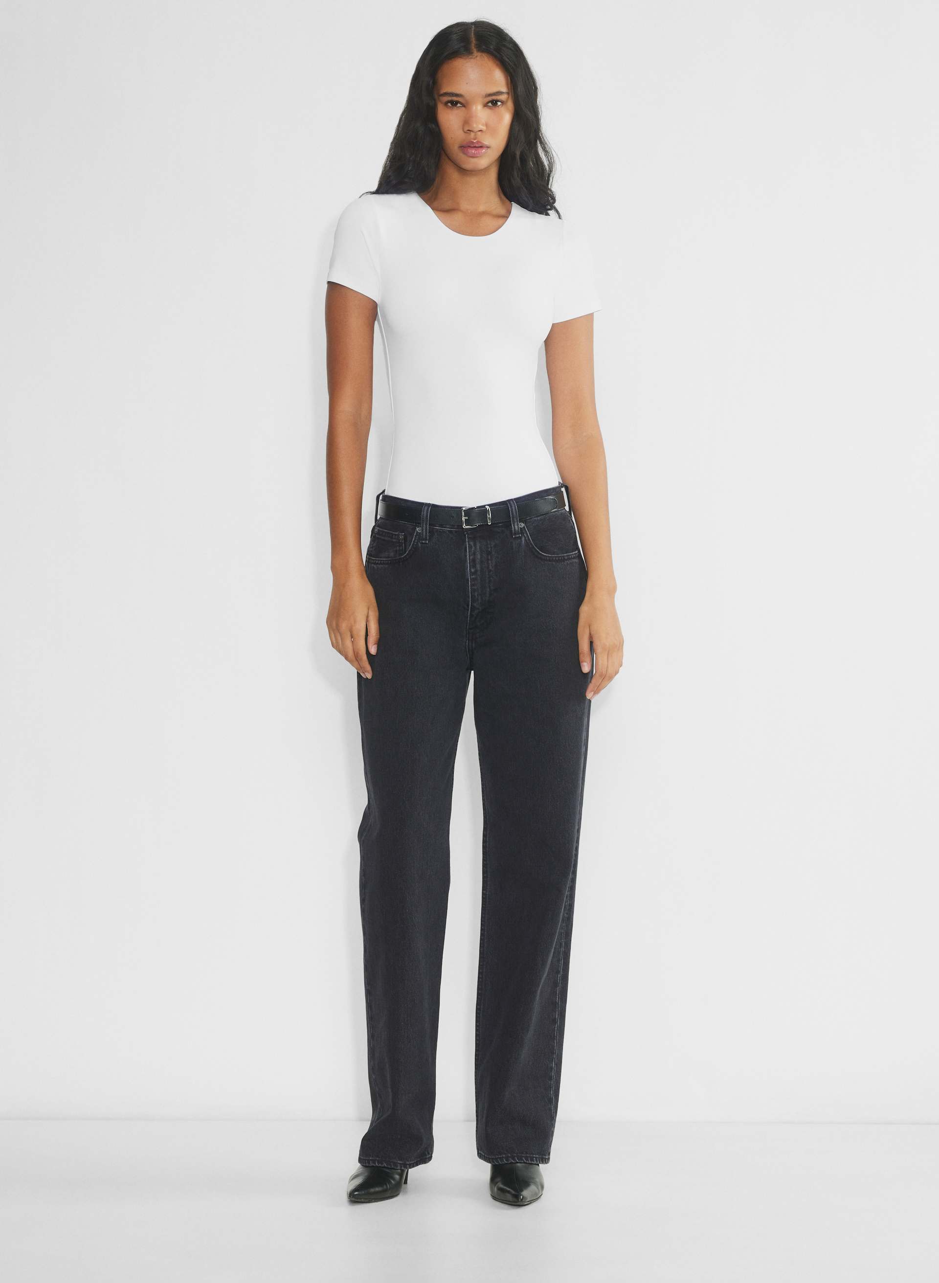 Aritzia, Babaton Original Contour Crew Bodysuit