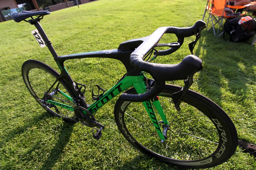 Chade Beyer's team issue 54cm Scott Foil