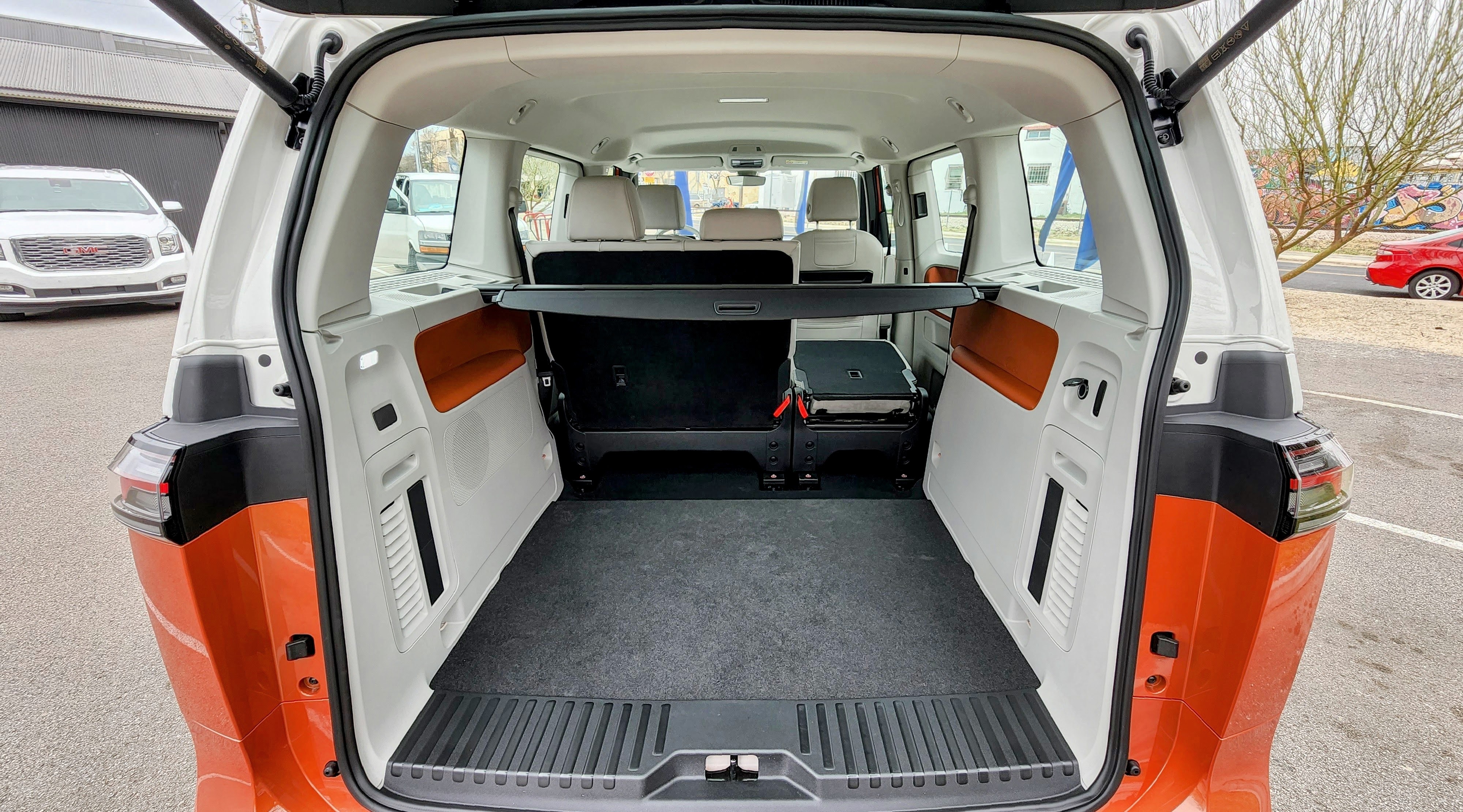 View of the cargo space from the open trunk