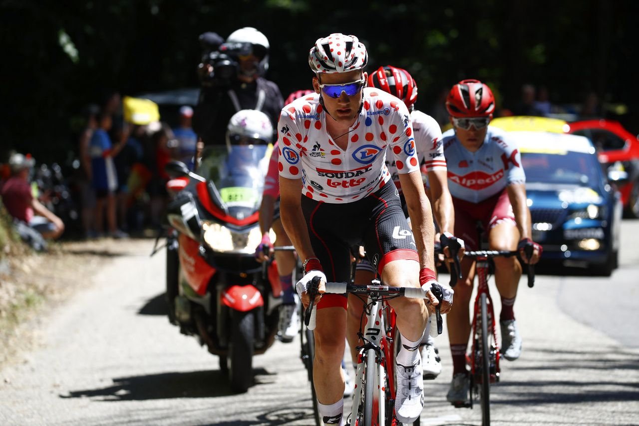 Tim Wellens (Lotto Soudal) leads the breakaway on stage 5