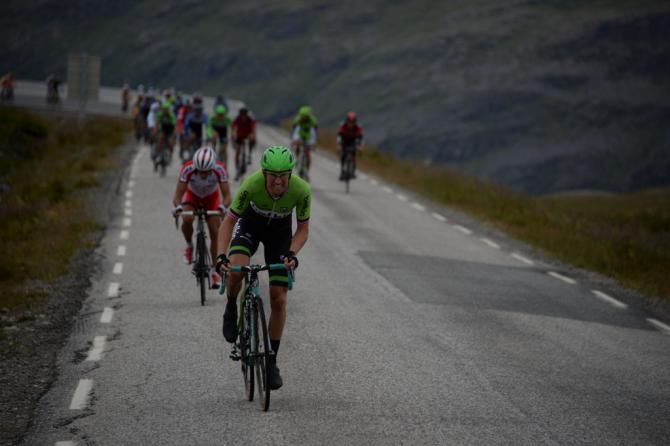 Lars Pettter Nordhaug (Belkin) launches an attack