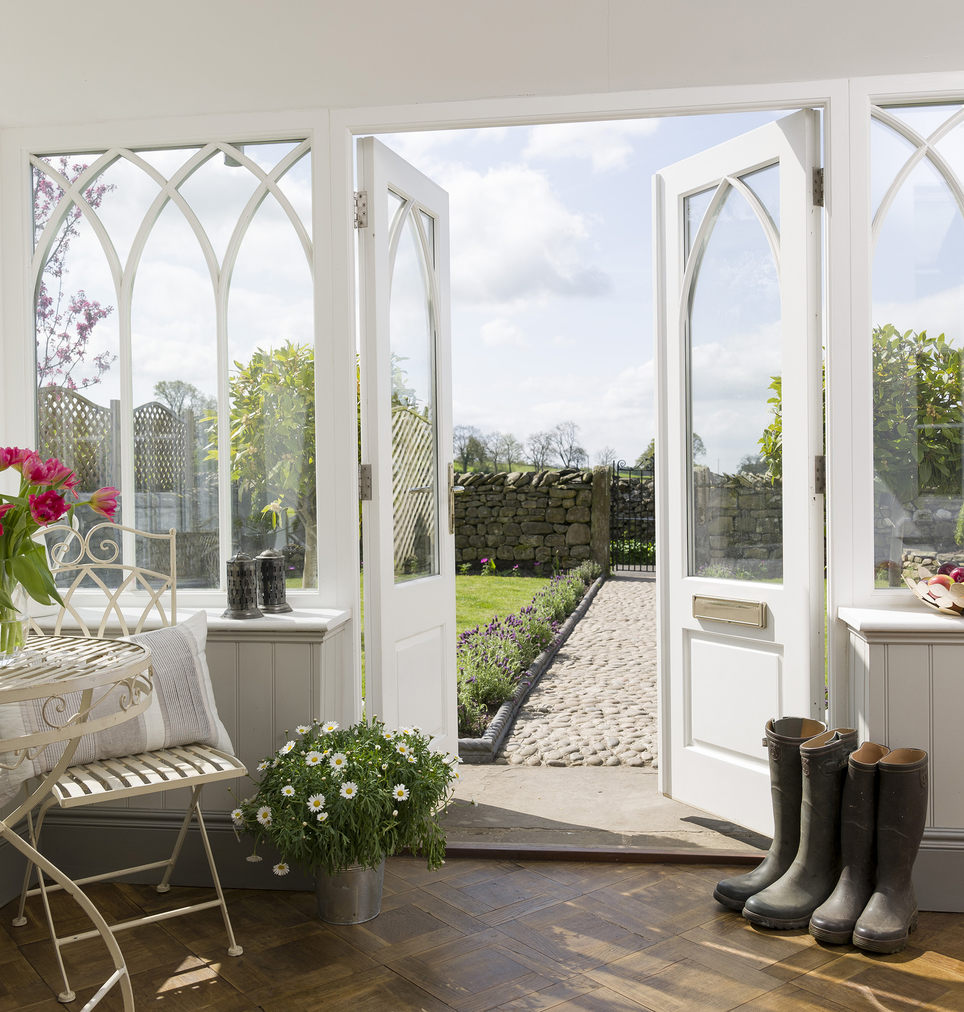 Cottage porch ideas - bring in the light