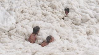 Sea foam