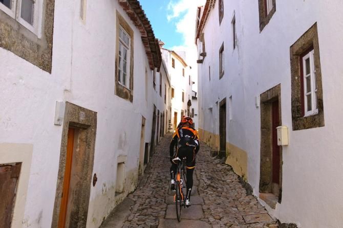 Optum p/b Kelly Benefit Strategies on a training ride in Portugal.