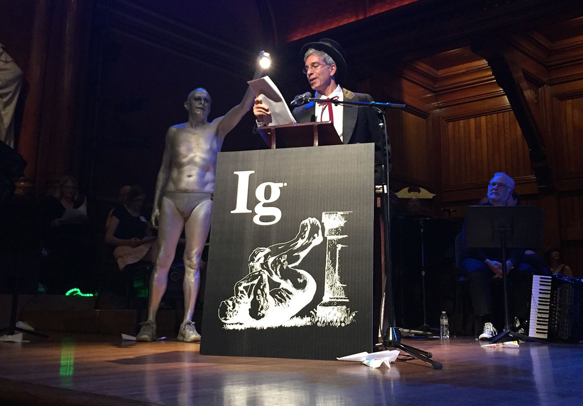 Researchers 'Flip' for Science at the Ig Nobel Ceremony Live Science